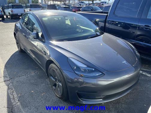 2023 Tesla Model 3 Standard Range