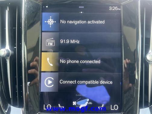 2022 Volvo S60 T5 Momentum