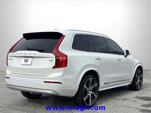 2022 Volvo XC90 T6 Inscription