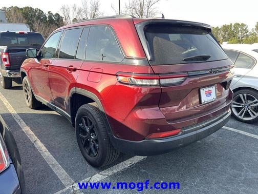 2024 Jeep Grand Cherokee Altitude