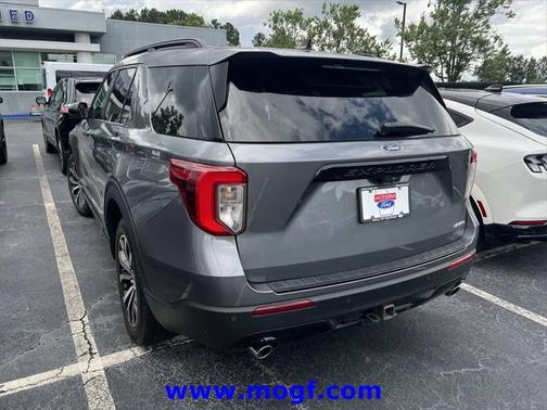 2022 Ford Explorer ST-Line