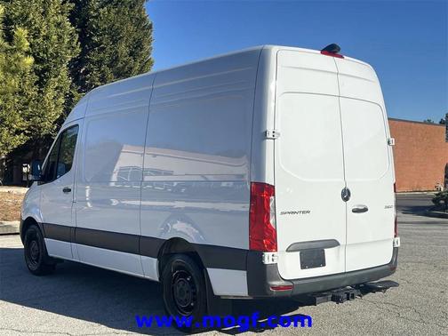 2025 Mercedes-Benz Sprinter 2500 Standard Roof