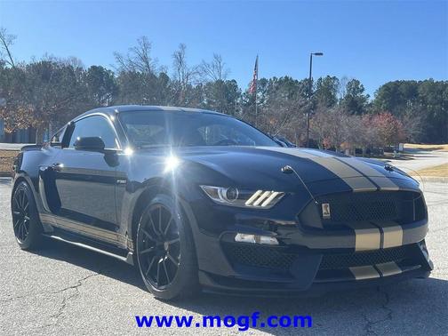 2018 Ford Shelby GT350 Base