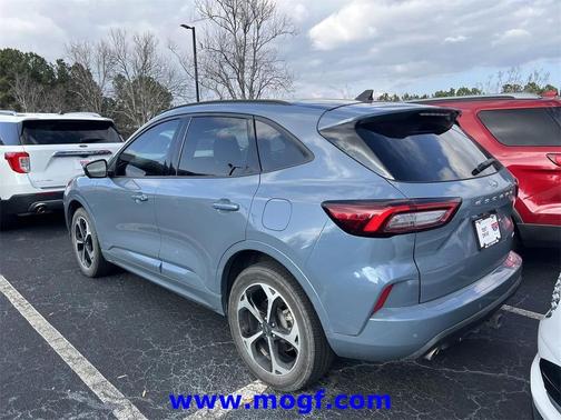 2024 Ford Escape ST-Line Select