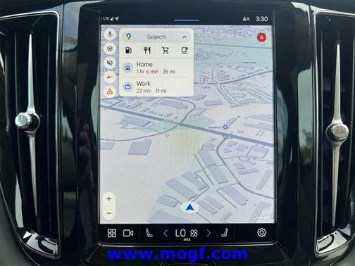 2025 Volvo XC60 B5 Core
