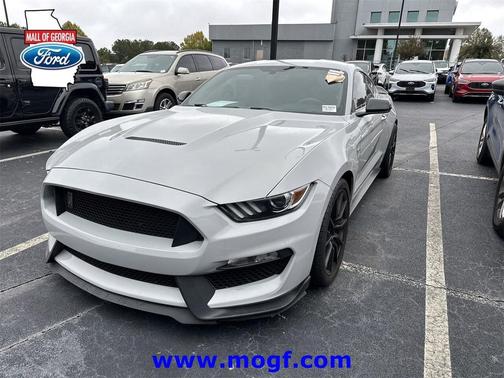 2017 Ford Shelby GT350 Base