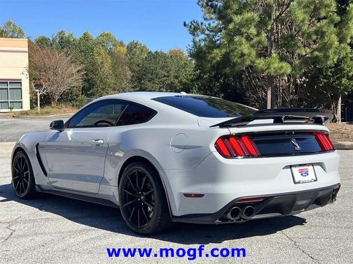 2017 Ford Shelby GT350 Base