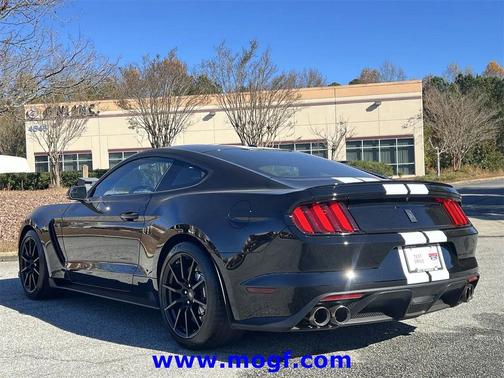 2016 Ford Shelby GT350 Base