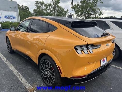 2021 Ford Mustang Mach-E GT