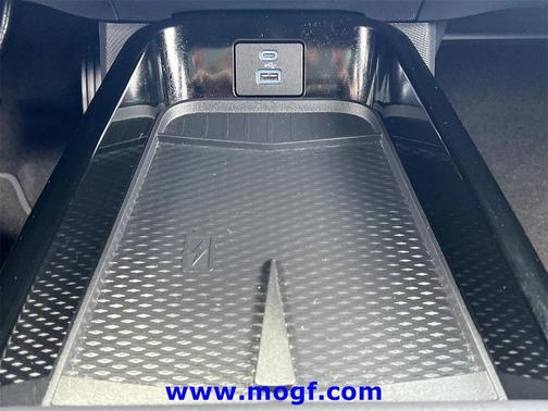 2022 Ford Mustang Mach-E Premium