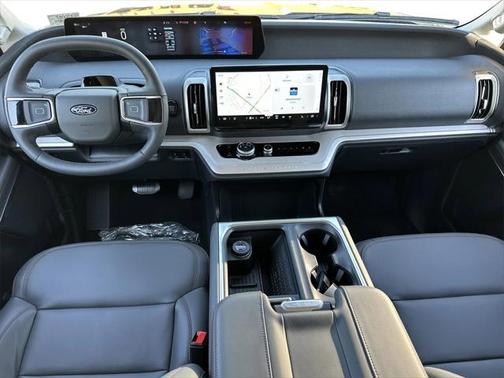 2025 Ford Expedition Max Active 4x4