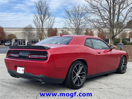 2016 Dodge Challenger R/T Scat Pack