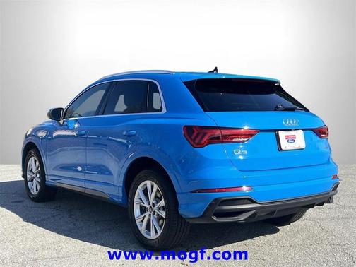 2023 Audi Q3 Premium 45 TFSI S line quattro Tiptronic