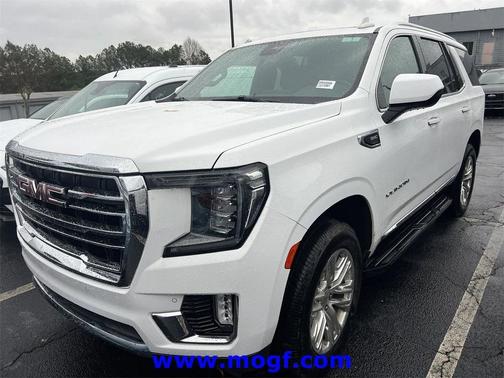 2023 GMC Yukon SLT