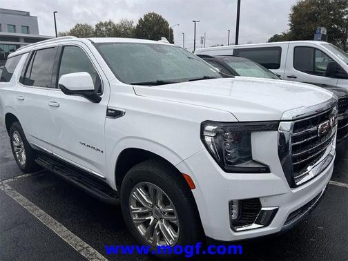 2023 GMC Yukon SLT