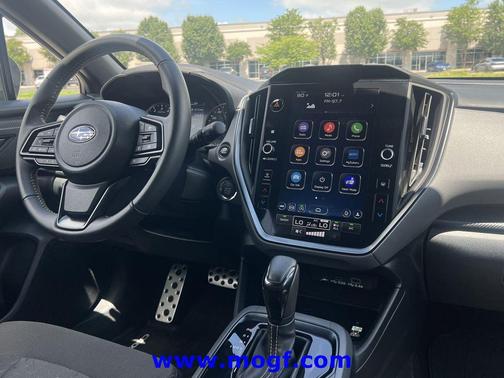 Ice Silver Metallic 2024 Subaru Crosstrek Sport