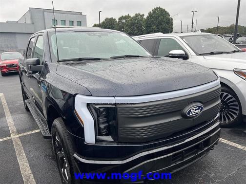 2024 Ford F-150 Lightning XLT