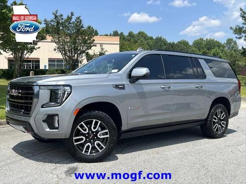 2023 GMC Yukon XL 4WD AT4
