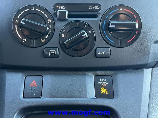 2021 Nissan NV200 SV