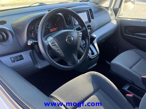 2021 Nissan NV200 SV