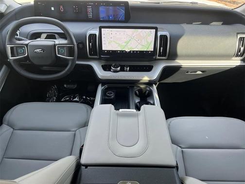 2026 Ford Expedition Max Active 4x2