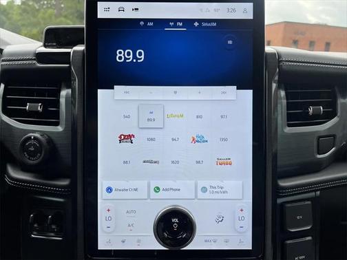 2025 Ford F-150 Lightning Platinum