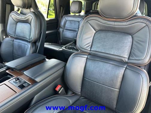 2024 Lincoln Navigator Black Label