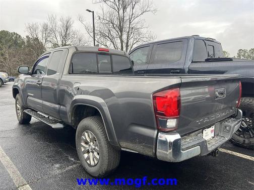 2018 Toyota Tacoma SR5