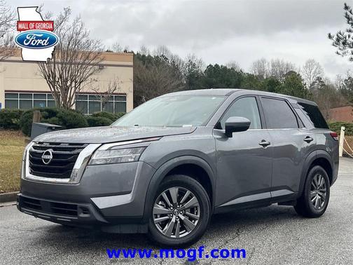 2022 Nissan Pathfinder S 2WD