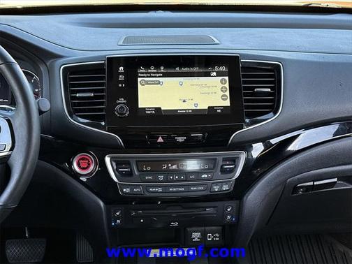 2020 Honda Pilot AWD Elite