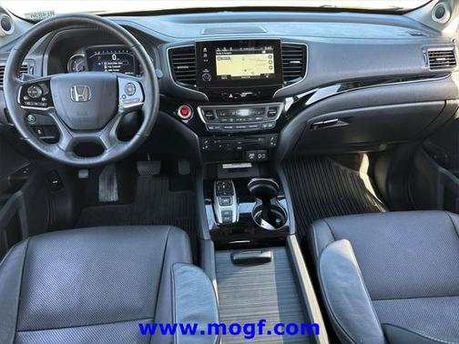 2020 Honda Pilot AWD Elite