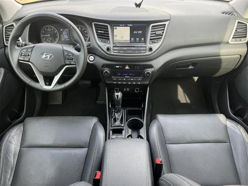 2018 Hyundai TUCSON SEL Plus