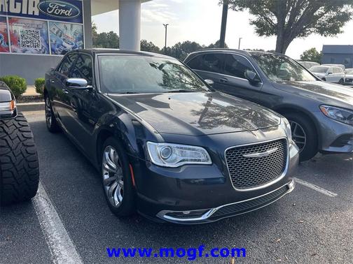 2019 Chrysler 300 Limited