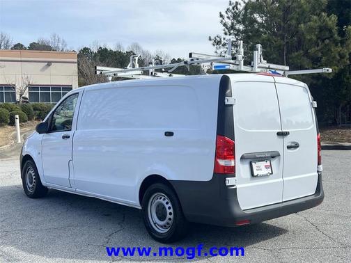 2023 Mercedes-Benz Metris Base