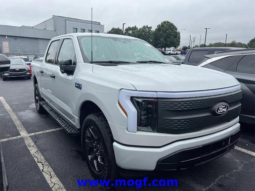 2024 Ford F-150 Lightning XLT