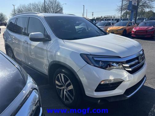 2017 Honda Pilot Elite