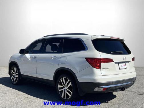 2017 Honda Pilot Elite