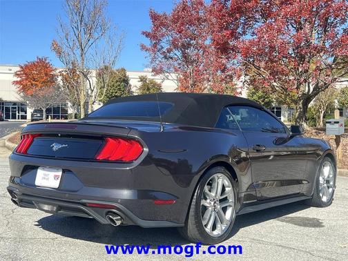 2022 Ford Mustang EcoBoost Premium