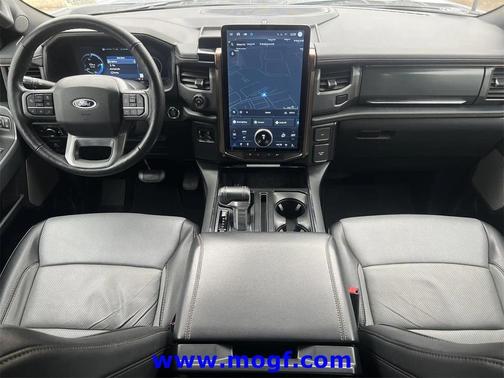 2022 Ford F-150 Lightning LARIAT