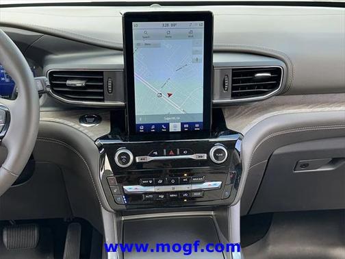 2022 Ford Explorer Platinum