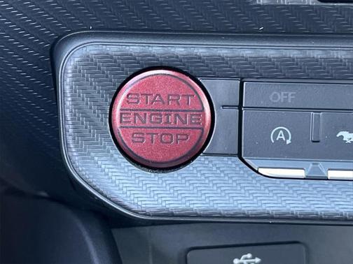 2025 Ford Mustang EcoBoost