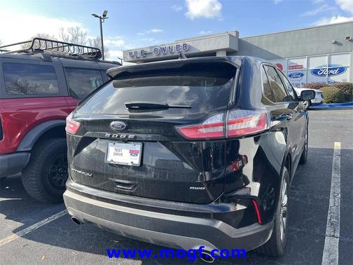 2024 Ford Edge Titanium