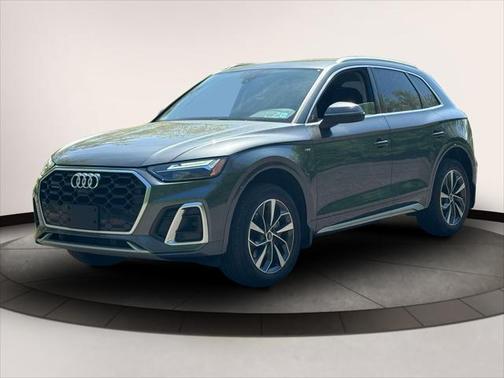 2022 Audi Q5 Premium Plus 45 TFSI S line quattro S tronic
