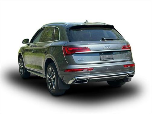 2022 Audi Q5 Premium Plus 45 TFSI S line quattro S tronic
