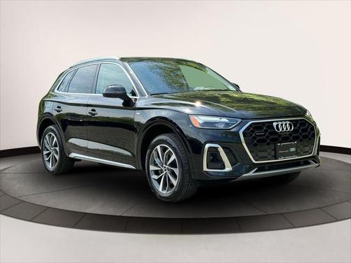 2023 Audi Q5 Premium Plus 45 TFSI S line quattro