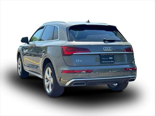 2025 Audi Q5 Premium Plus 45 TFSI S line quattro S tronic