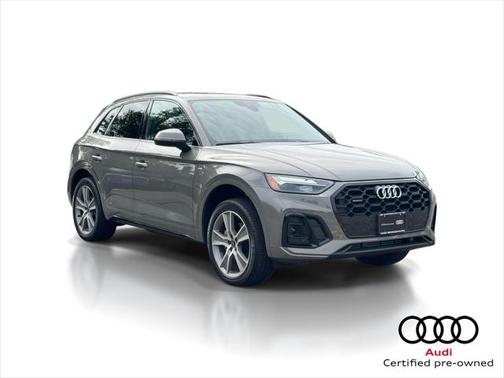 2025 Audi Q5 Premium 45 TFSI S line quattro