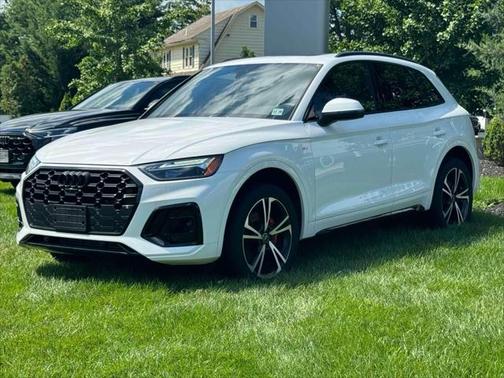 2025 Audi Q5 Premium Plus 45 TFSI S line quattro S tronic