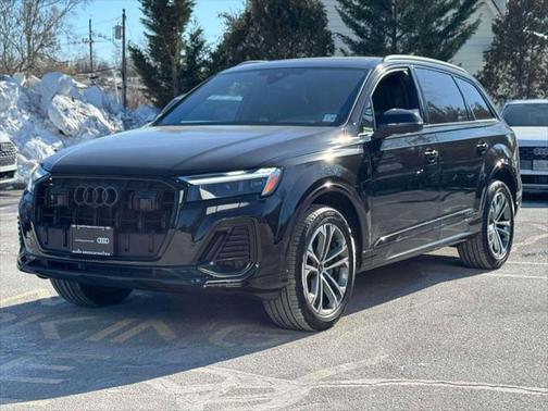 2025 Audi Q7 Premium Plus 45 TFSI quattro Tiptronic