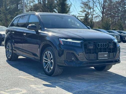 2025 Audi Q7 Premium Plus 45 TFSI quattro Tiptronic